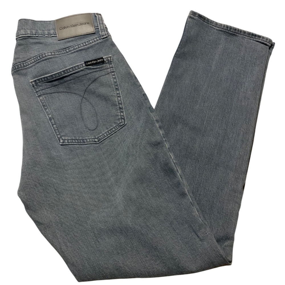 Calvin Klein Men's Denim Jeans in Gray, Size 32x32
NWOT
